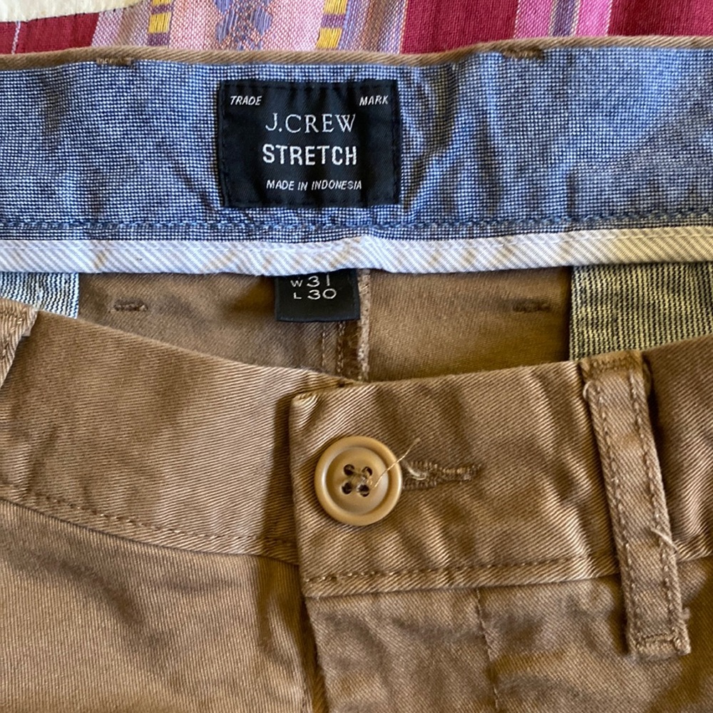 J crew pants, possibly unworn. Athletic cut. 31/30